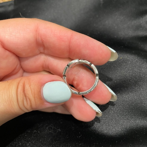 Sterling silver coach ring - Picture 2 of 4